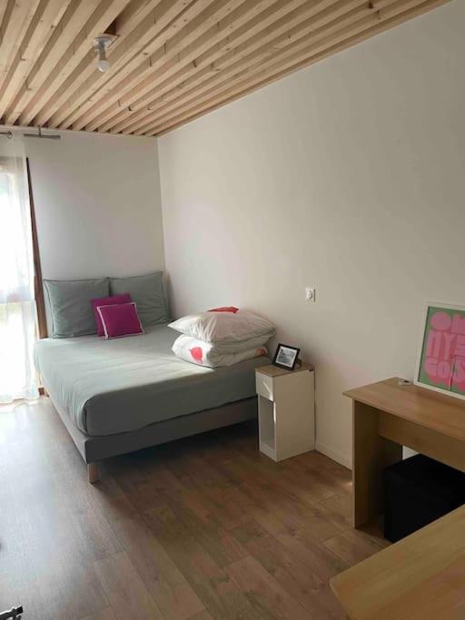 Prego , Cosy Flat Next To Disneylandparis Chanteloup-en-Brie Extérieur photo