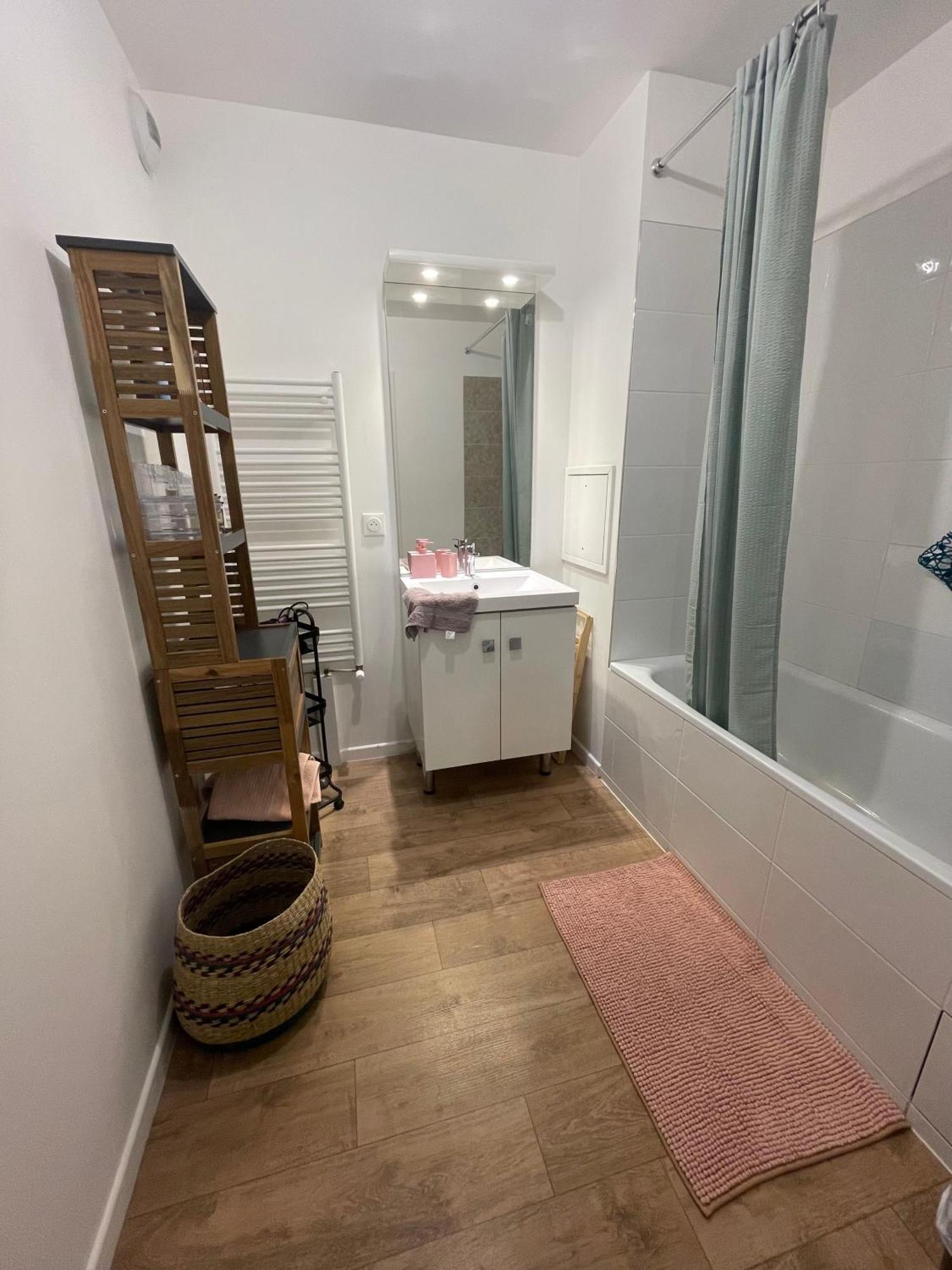 Prego , Cosy Flat Next To Disneylandparis Chanteloup-en-Brie Extérieur photo